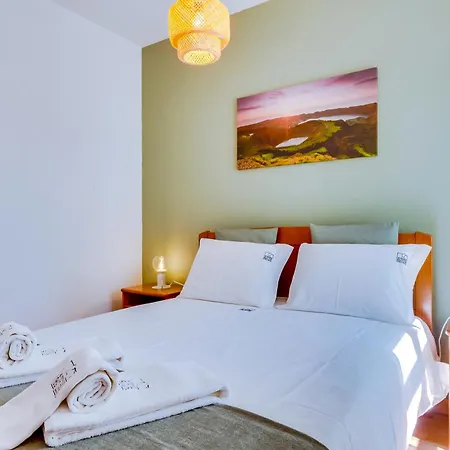 Oliveiras De Vilamoura By The Portuguese Butler Villa