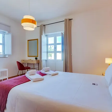 Oliveiras De Vilamoura By The Portuguese Butler Villa Quarteira