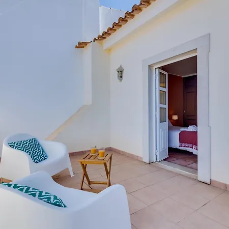 Oliveiras De Vilamoura By The Portuguese Butler * 奎特里拉