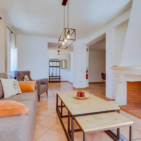 Oliveiras De Vilamoura By The Portuguese Butler *