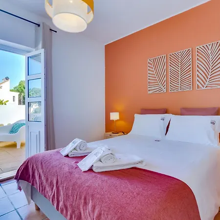 Oliveiras De Vilamoura By The Portuguese Butler *