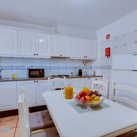 Oliveiras De Vilamoura By The Portuguese Butler Quarteira