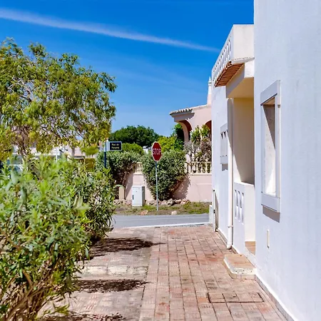 Oliveiras De Vilamoura By The Portuguese Butler