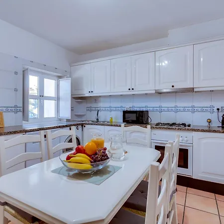 Oliveiras De Vilamoura By The Portuguese Butler *