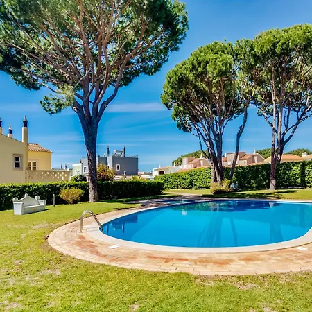 Oliveiras De Vilamoura By The Portuguese Butler