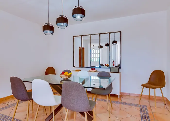 Oliveiras De Vilamoura By The Portuguese Butler *