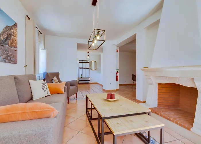 Oliveiras De Vilamoura By The Portuguese Butler *