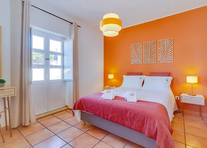 Oliveiras De Vilamoura By The Portuguese Butler