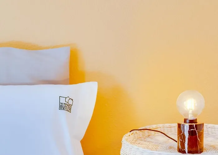 Oliveiras De Vilamoura By The Portuguese Butler Villa *