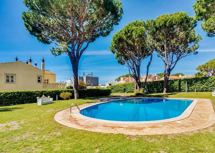 Oliveiras De Vilamoura By The Portuguese Butler